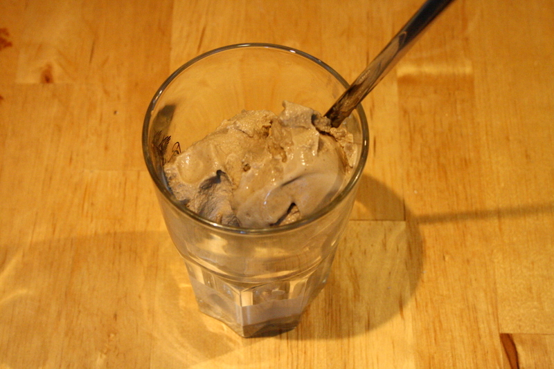 Caf&eacute;-Eiscreme